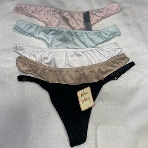💕Sophie b thong bundle 5 💕
